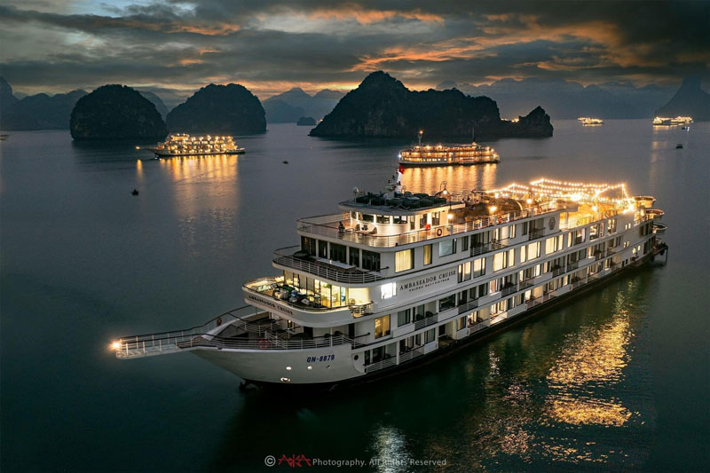 Halong Dinner Ambassador Cruise II, Ambassador II Day Cruise, Du Thuyền 5 Sao Ambassador II Day Cruise 