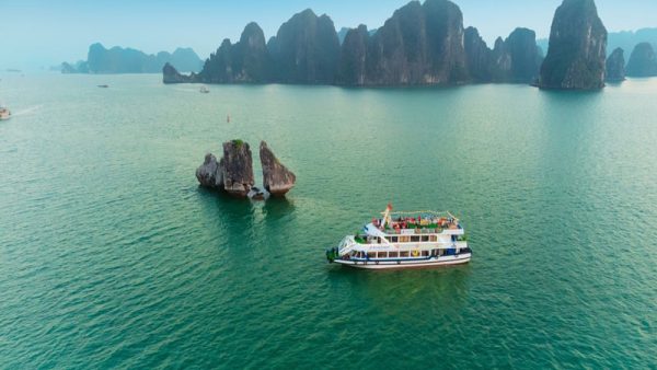 View-Halong Excursion 5 Stars Luxury Cruise-Vietnamhalongbay