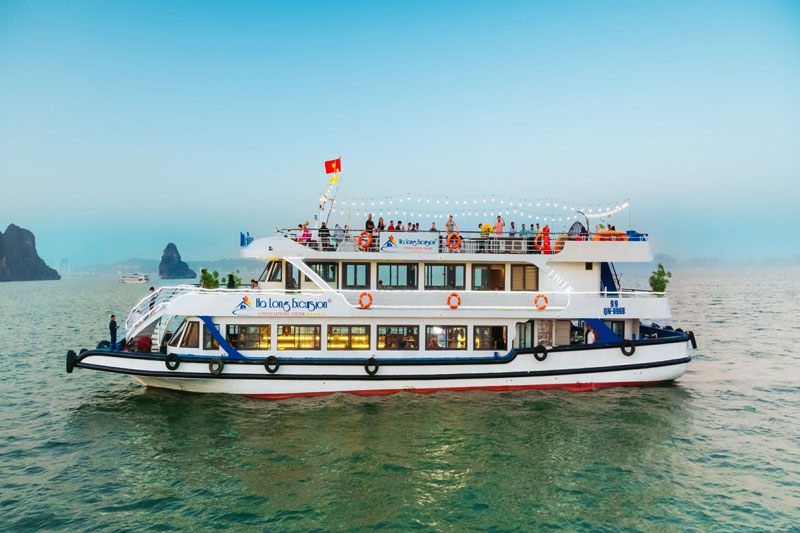 View-Halong Excursion 5 Stars Luxury Cruise-Vietnamhalongbay
