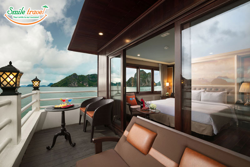 Balcony-terace-suite- Athena Luxury Cruise Halong Bay