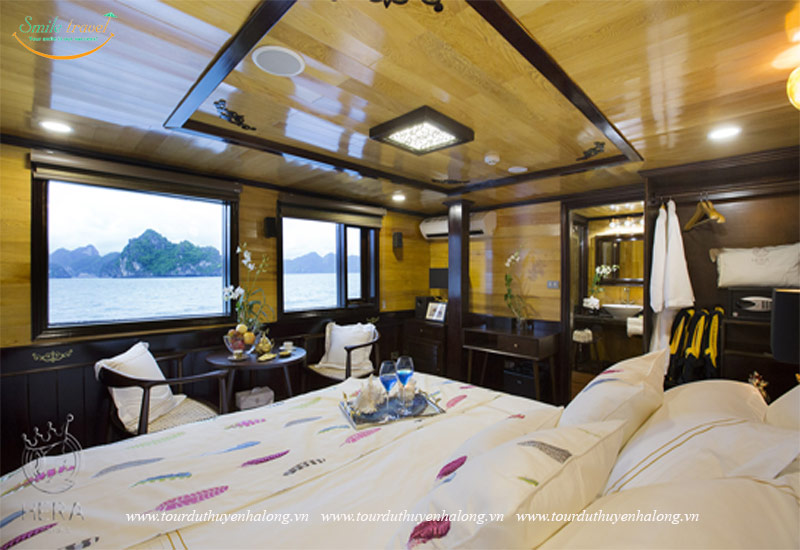 Junior Suite Cabin- Hera Grand Luxury Cruises Halong 5*