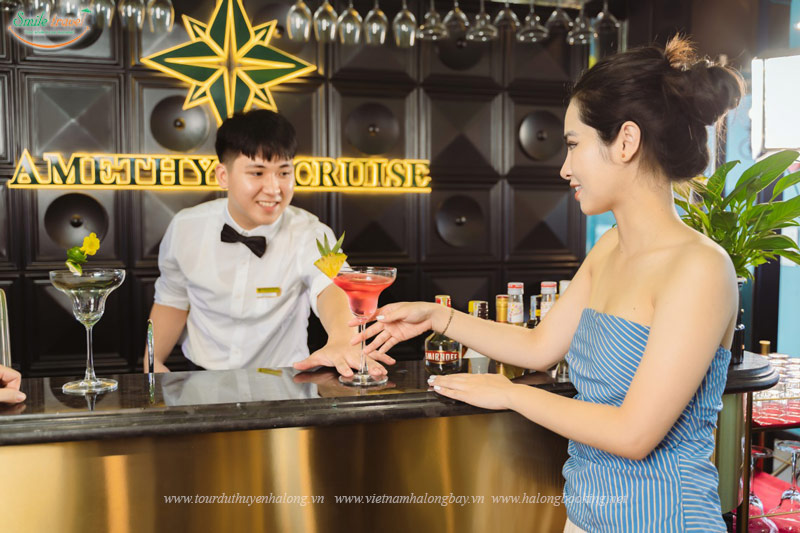 Bar- Amethyst Cruise Halong Bay 1 Day- Smile Travel