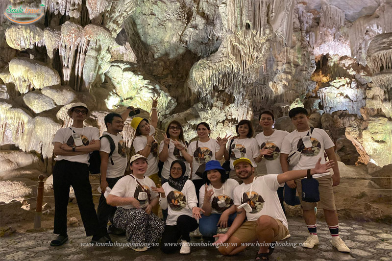 Thien Cung Cave (Heavenly Palace) - Vietnam Halong bay
