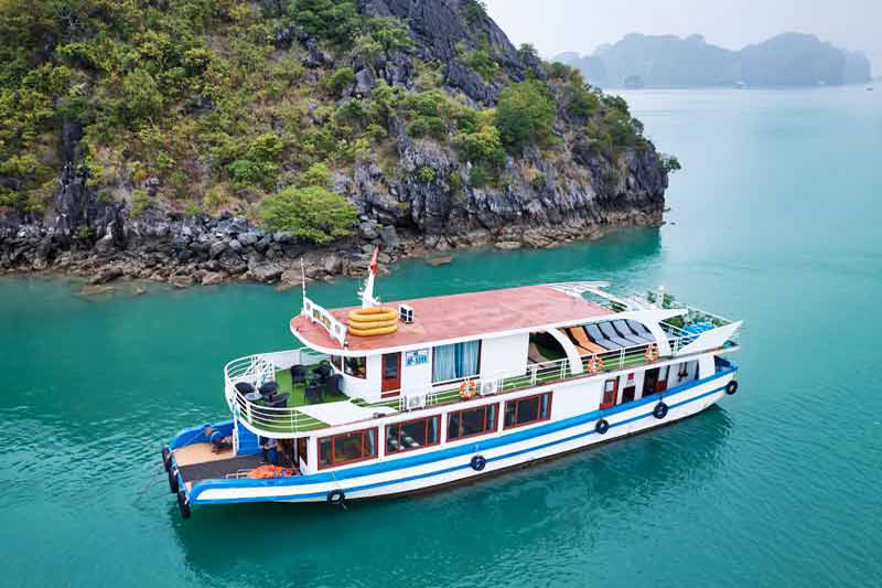 Lan Ha Daily Cruise-Lan Ha Bay 1 Day from Cat Ba Island