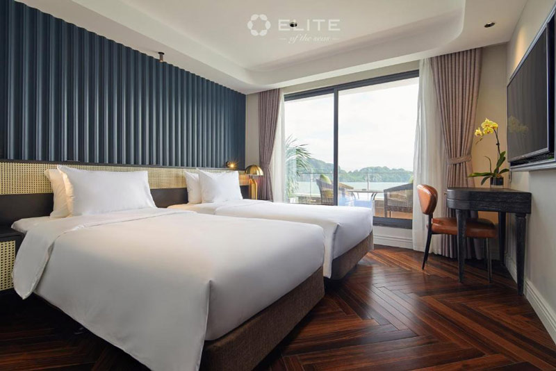 Senior cabin- Elite of the seas Cruise luxury Halong Bay- Smile Travel