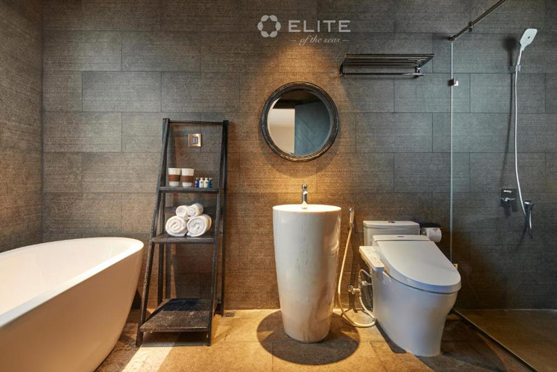 Bathroom- Elite of the seas Cruise luxury Halong Bay- Smile Travel