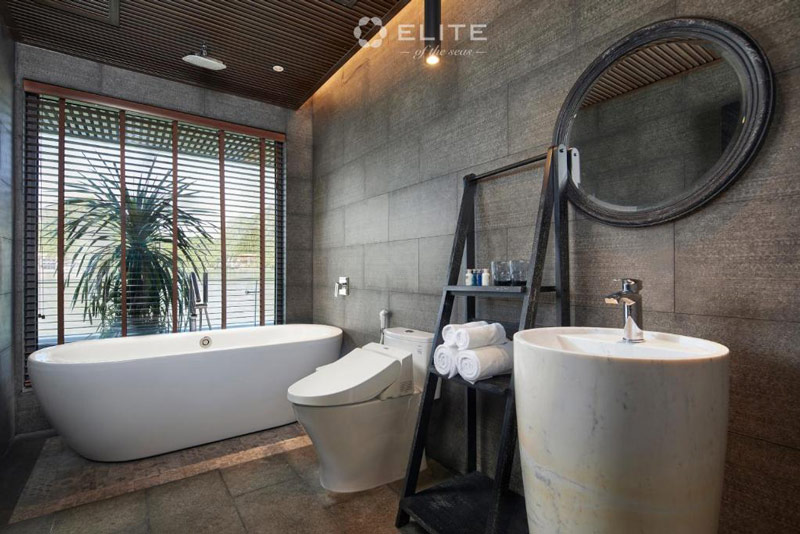 Bathroom- Elite of the seas Cruise luxury Halong Bay- Smile Travel