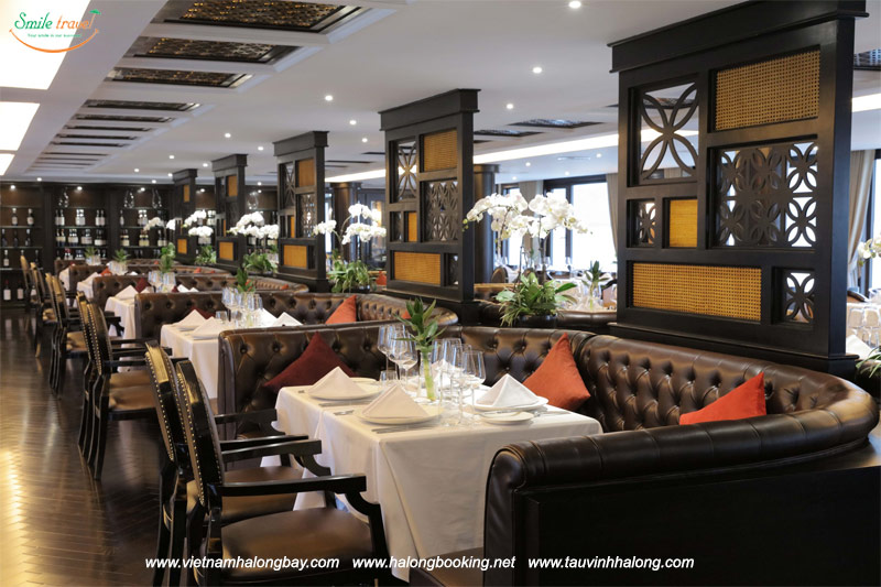 Restaurant- Ambassador Cruise Halong Bay 5*-Smile Travel
