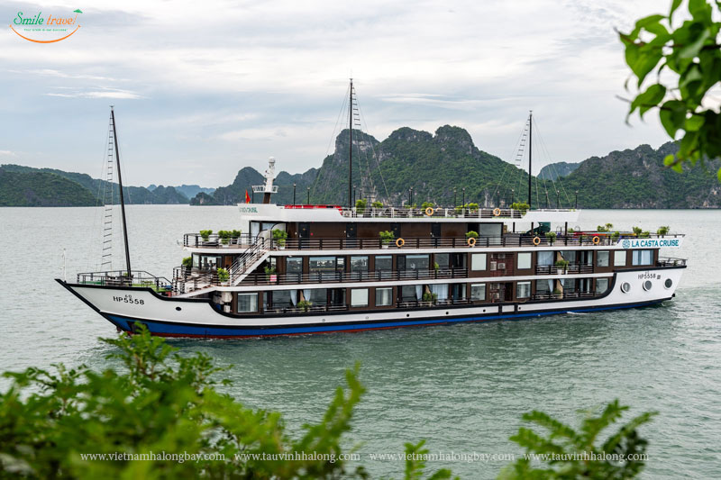 La casta cruise Halong Bay-Lan Ha Bay