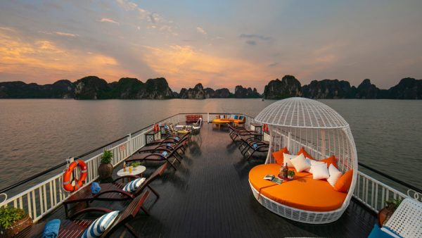 Laregina Daily Cruise Halong Bay