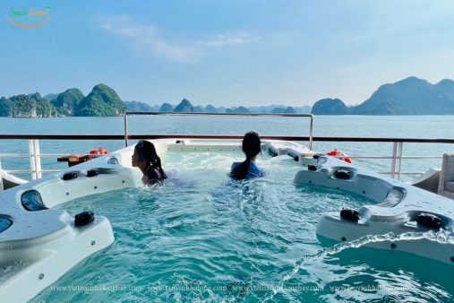 Iris Cruise Halong Day trip, Iris Halong Cruise 5 star daily