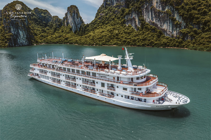 Ambassador Signature Cruise Halong Bay-Lan Ha Bay.