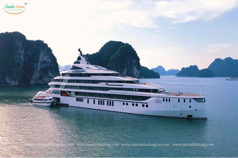 Tour 3D/2N Essence Grand Cruise Halong Bay– Bai Tu Long Bay