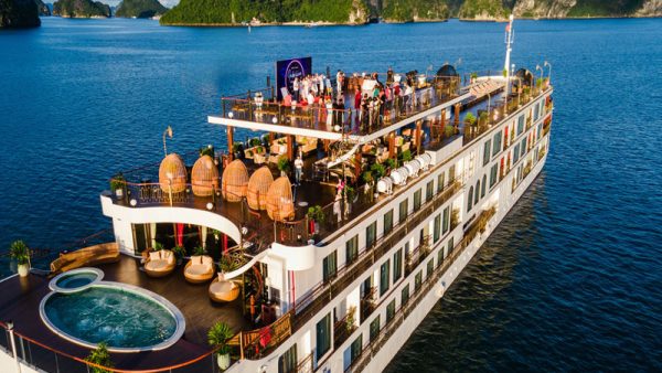 Overview Indochine Premium Cruise Halong-Lan Ha Bay