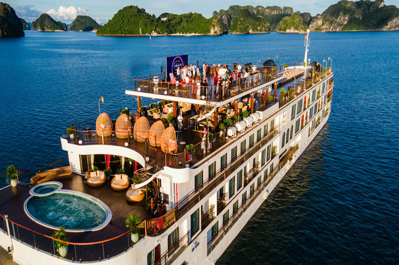 Overview Indochine Premium Cruise Halong-Lan Ha Bay