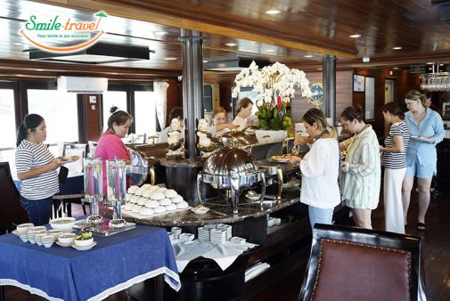 Buffet Blue Diamond Cruise Smiletravel