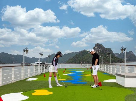 Golf course with 360-degree view on Mon Cheri cruises