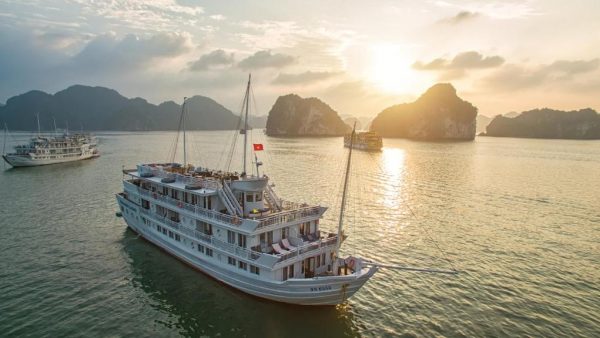 Paradise Sails Cruise Ha Long Bay