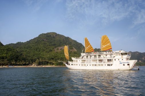 Pelican Classic 4-star Ha Long