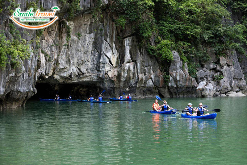 Lily cruise tour 2 days 1 night visiting Halong Bay