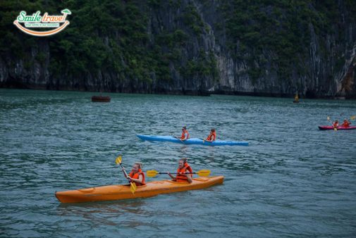 Kayaking Syrena Cruise Smiletravel