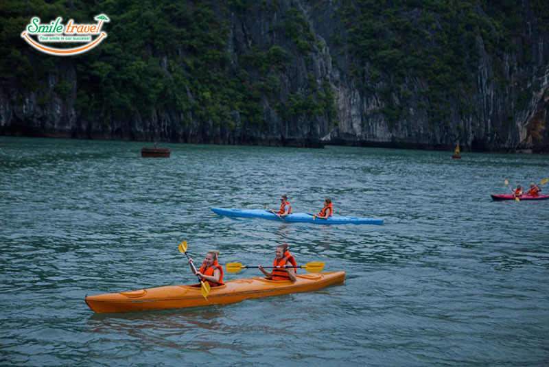 Syrena Cruise Tour 2 Days 1 Night in Halong Bay