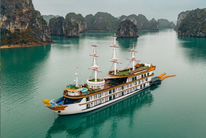 Dragon Legend Cruise Dragon Legend Cruise