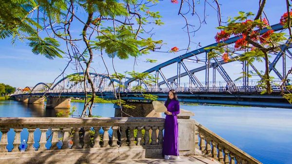 Trang Tien Bridge