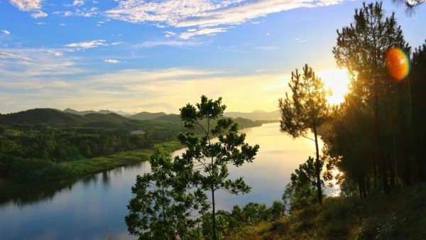 Vong Canh Hill