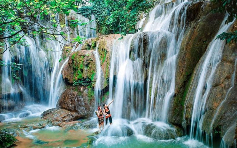 Dai Yem Waterfall (Moc Chau, Son La) – Soft stream
